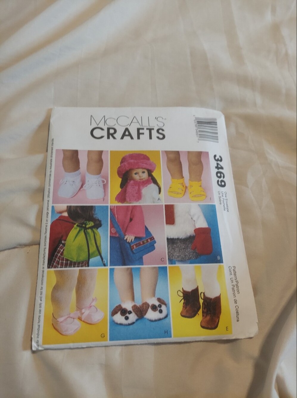 Vintage McCall's 3469 Sewing Pattern 18 Inch Doll Shoes Boots Backpack Accessori